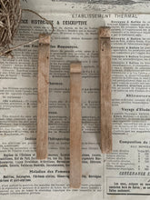 Load image into Gallery viewer, Vintage Rustic Flat Sided Laundry Pegs.