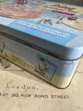 Load image into Gallery viewer, Vintage Tala Icing Kit - New Old Stock.