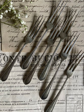 Load image into Gallery viewer, Vintage Appetizer/Cocktail Forks - Set of 6 UK
