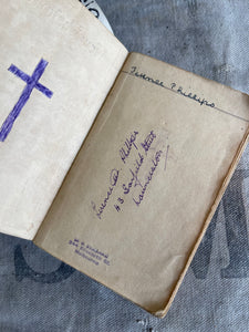 Vintage Linen Bound New Testament Prayer Book - Circa 1940.
