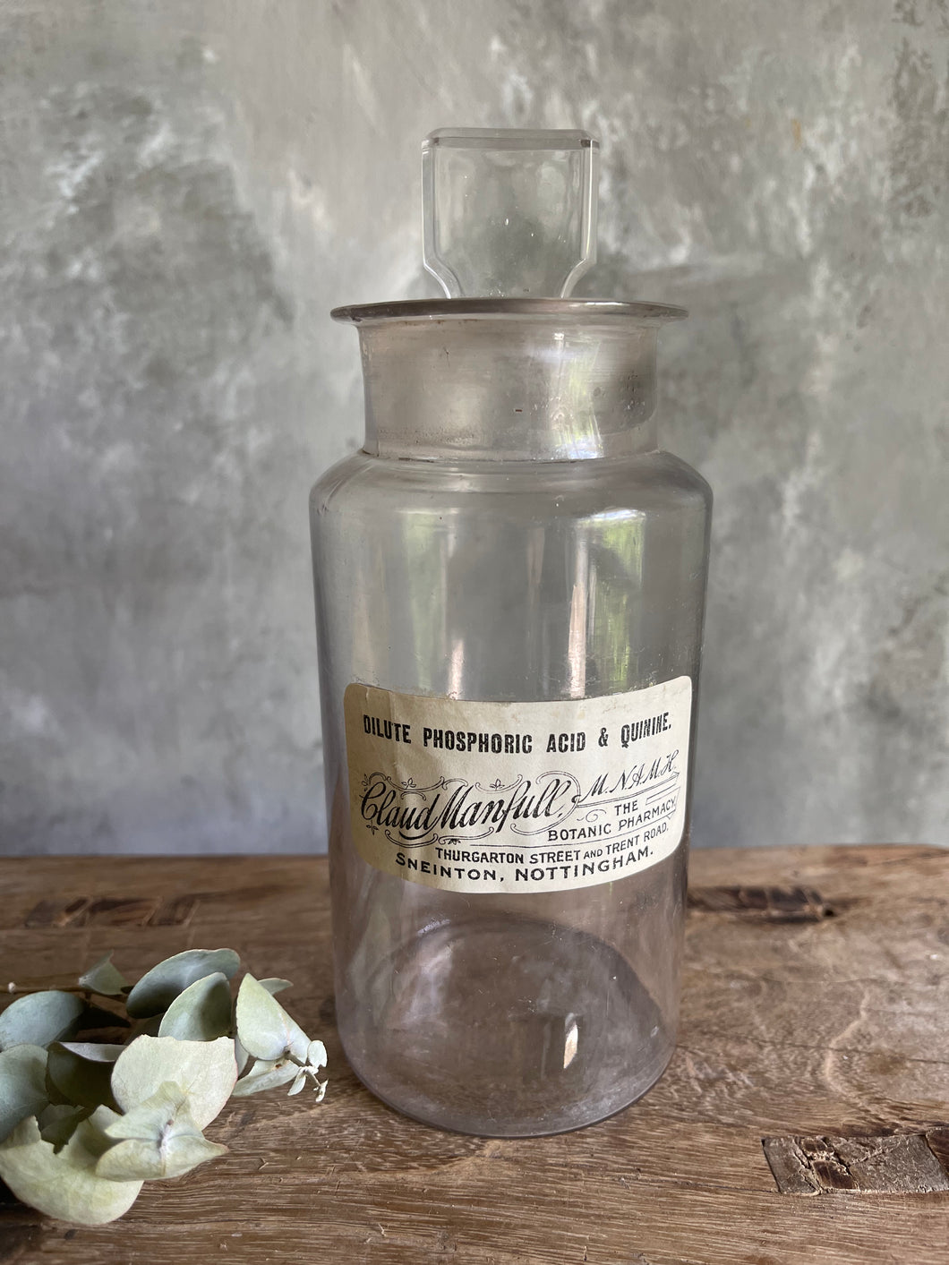 Antique Apothecary Bottle Phosphoric Acid With Quinine With Lid.