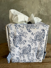 Load image into Gallery viewer, Tissue Box Covers (Reversible) By Park Designs Goldsboro North Carolina.