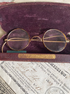 Antique Spectacles With Original Case - Circa 1910