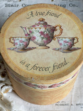 Load image into Gallery viewer, ‘A True Friend Is A Forever Friend’ Nested Boxes - Set of 3.