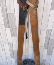Load image into Gallery viewer, Vintage Timber Skis - Plain Timber Made in Canada