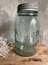 Load image into Gallery viewer, Historical ATLAS Quart Jar With Zinc Lid - Tall Font