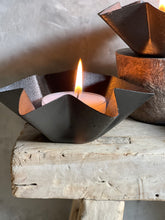 Load image into Gallery viewer, Rustic Black Star Shaped Candle Pan Hammered Finish.