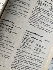 Vintage Cook Book - 500 Recipes by Marguerite Patten Circa 1966