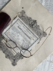 Antique Spectacles With Original Case - Circa 1910