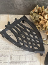 Load image into Gallery viewer, Antique Farmhouse Flat Iron &amp; Trivet Set.