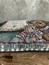 Load image into Gallery viewer, Boyd’s Bears Decorative Cushion ‘Home Sweet Home’ - USA