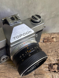 Vintage TOPCON IC-1 Auto Camera With Accessories - Made in Japan Circa 1973